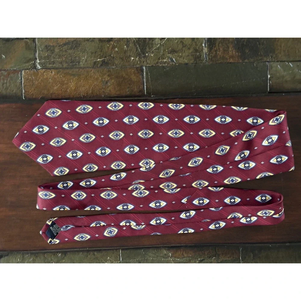 Parisian Signature Men's‎ Burgundy Necktie Geometric Pattern Silk Blend VTG 90's